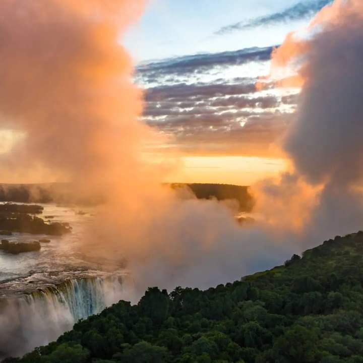 The South African landscape on the Johannesburg to Victoria Falls route